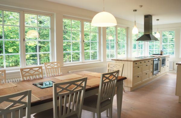 Cost of Home Window Replacement in Van Nuys