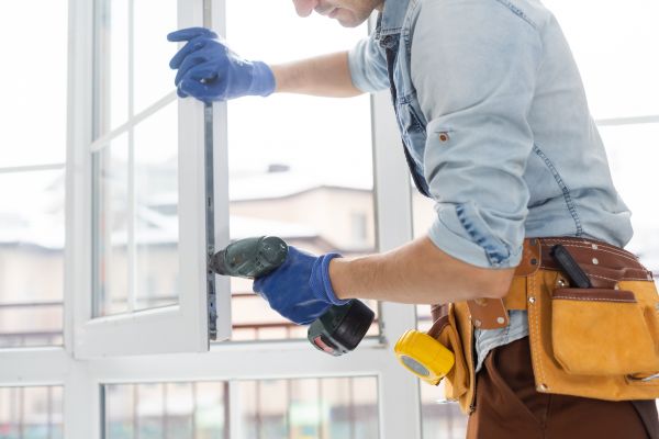 Cost of Residential Window Service in Van Nuys