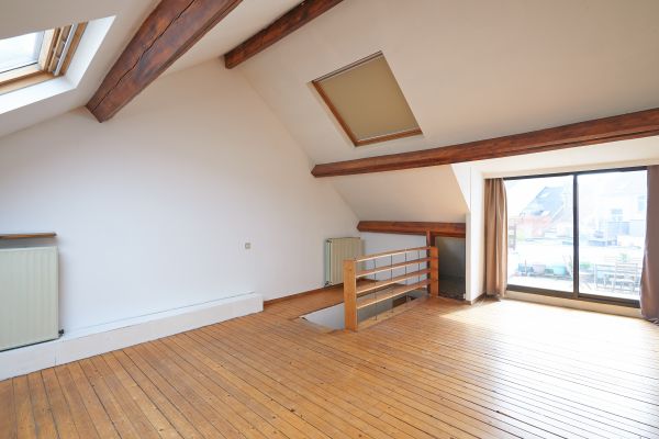 Cost of Attic Window Installation in Van Nuys