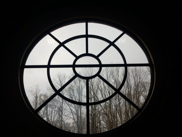 Cost of Circular Window Replacement in Van Nuys