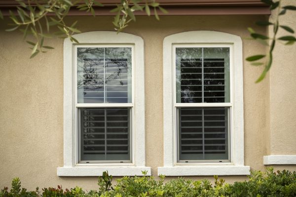 Cost of Single Hung Window Replacement in Van Nuys