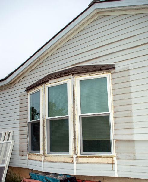 Cost of Bay Window Replacement in Van Nuys